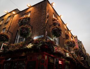 Dublin Unlocked: A Complete Travel Guide to Ireland's Vibrant Capital and Its Rich Heritage